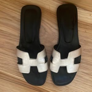 Hermes black and rose gold orans SOLD OUT!